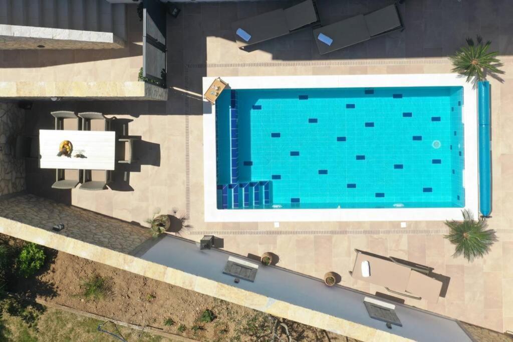 Pridraga Apartment Vala, 4*, Sea View & Private Heated Pool מראה חיצוני תמונה